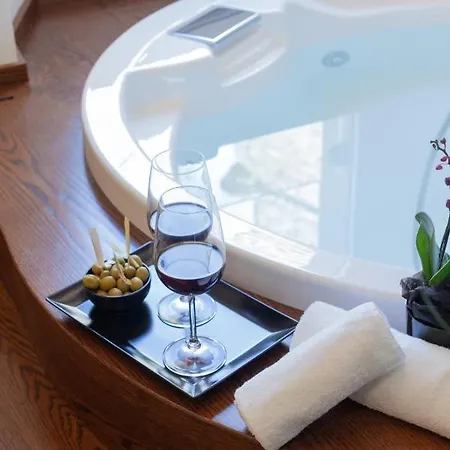 Отель Palazzo Ferrucci Luxury Кальяри