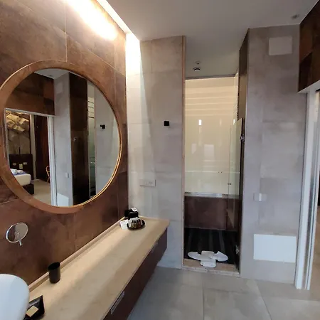 Palazzo Ferrucci Luxury Отель